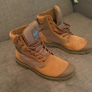 Palladium Men's Tan and Brown Boots